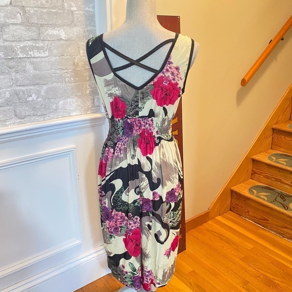 Floral Print Stretch Sleeveless Dress l Women’s Size XL V-Neck Dress - Picture 2 of 3